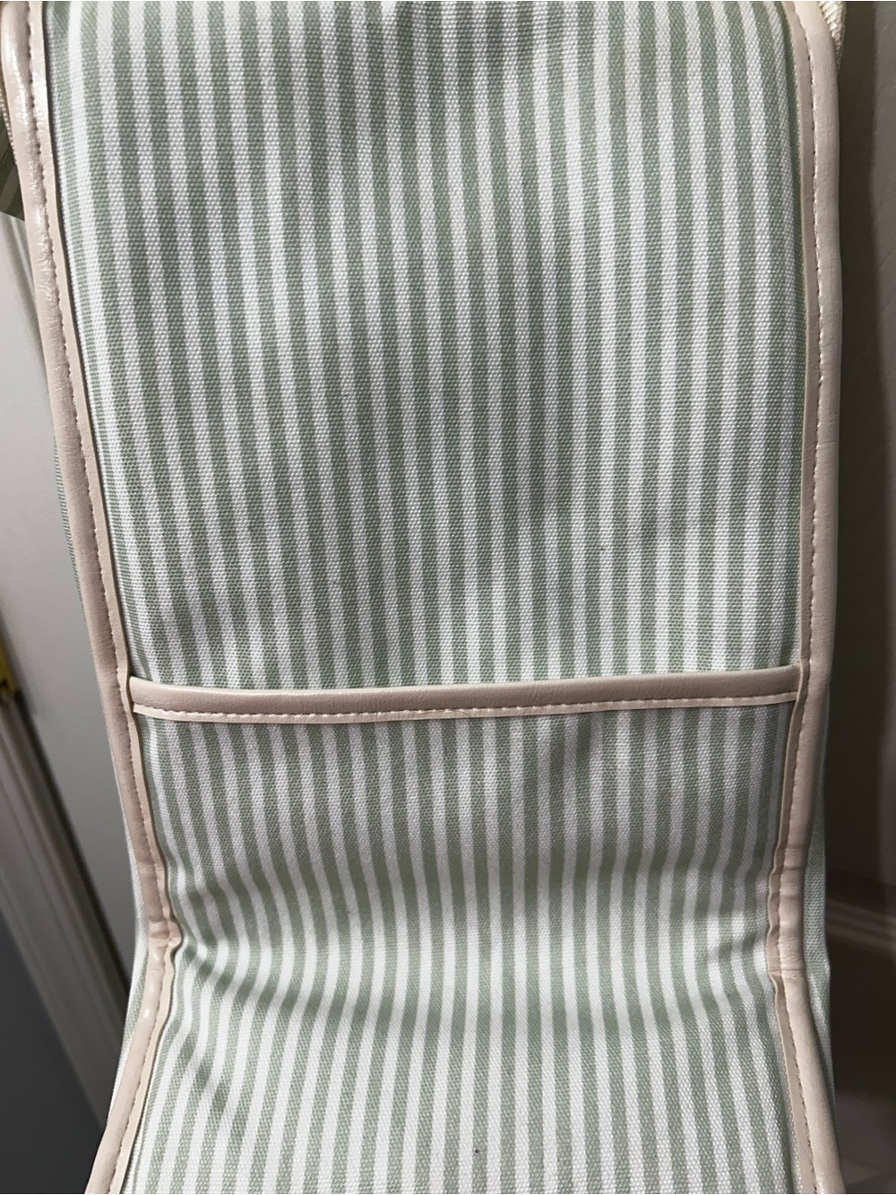 Cooler Bag in Light Green Strip - Picture 6 of 6